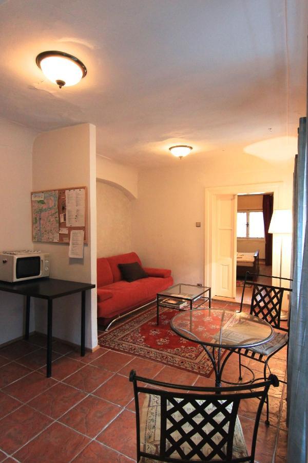 Appartamento Cool 1 Bedroom Prokopska In Mala Strana